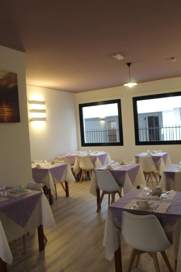 Hotel Adria Nuova Rimini Buitenkant foto